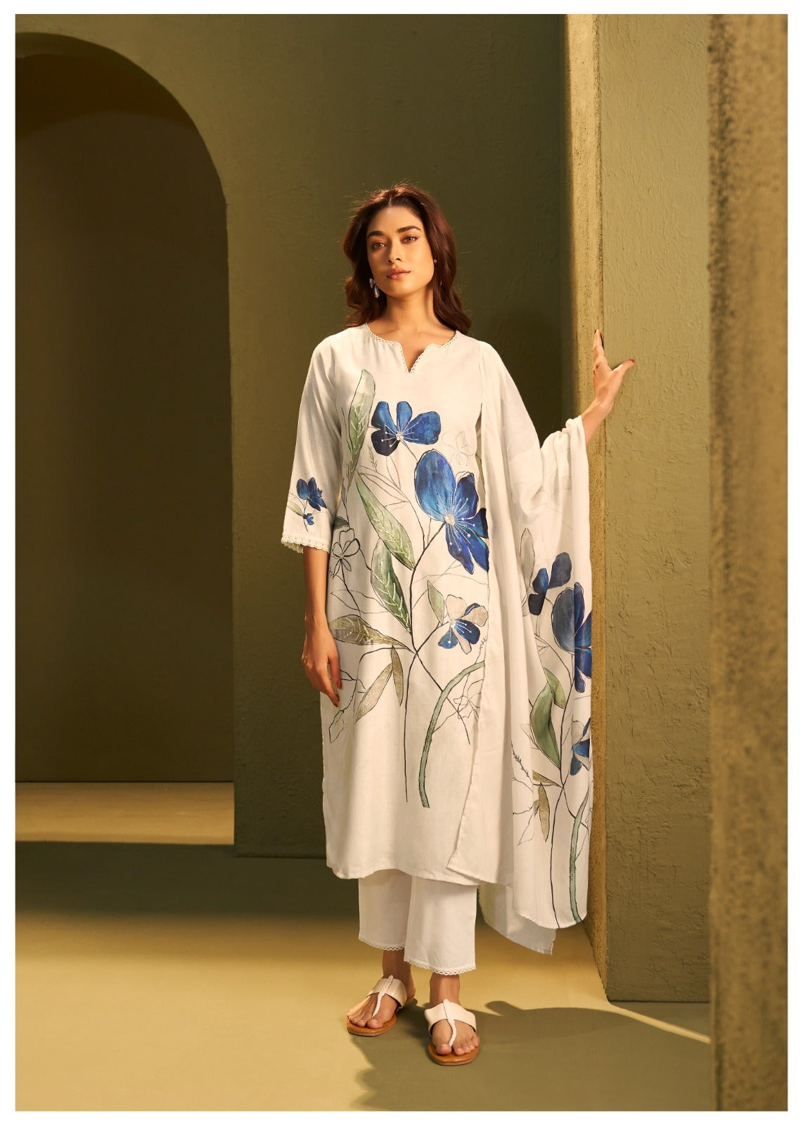 White Linen 3piece Set  
Featuring intricate handwork and digital print dupatta